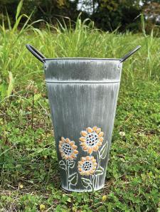 Sunflower Metal Vase 