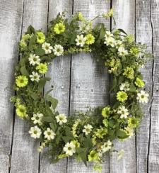 White/Green Daisy Wreath 